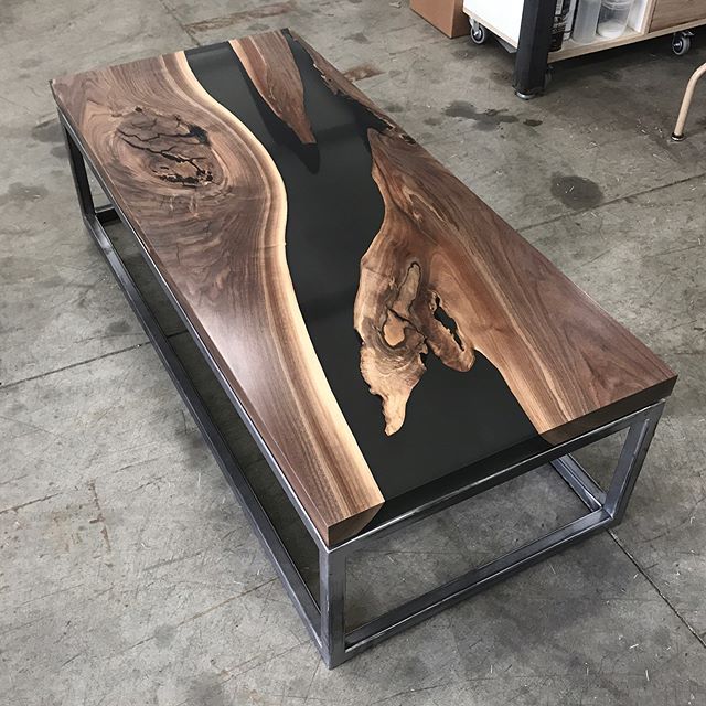 Live Edge Wood And Resin Coffee Table, How To Make Live Edge Wood Table With Resin